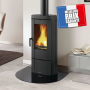 Poêle à bois Nordica Candy 6.2 kW moderne et efficace, idéale pour chauffer chaleureusement votre intérieur.