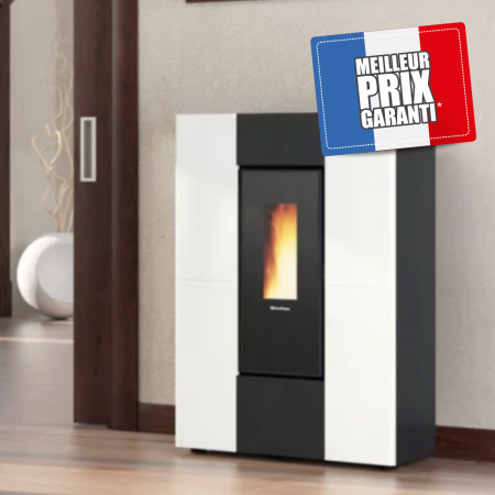 Poêles à granulés slim Marilena Plus 8kW canalisable élégamment intégrée dans un intérieur moderne et chaleureux