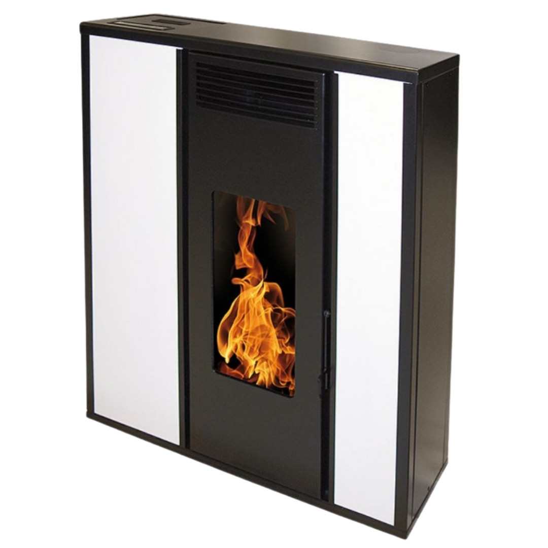 Poêle à granulés Tessa 10 design extra plat avec façades latérales blanches et flammes visibles