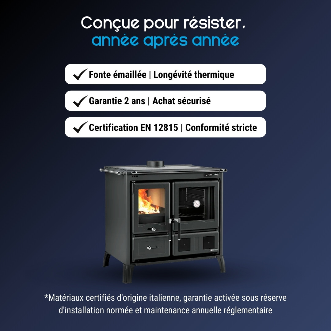 Cuisinière à bois en fonte noire avec four et foyer vitré, design traditionnel certifié EN 12815