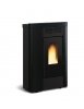 Poêle à granulés ANNABELLA 8 kW moderne avec flamme visible, idéal pour chauffage efficace et design élégant.