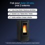 Poêle à granulés Dahiana VFS noir avec flamme allumée, foyer blindé et double ventilation design La Nordica