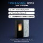 Poêle à granulés Sharon Plus 10 kW design noir et pierre avec flamme allumée, certifié étanche