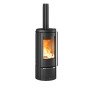 Poêle à bois en fonte Marlena.16 7,5 kW noir avec conduit sur fond blanc
