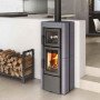 Poêle à bois avec four Ester Forno 5.0 8 kW en pierre dans un intérieur moderne