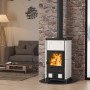 Poêle à Bois en Céramique Fedora.16 8,3 kW installé dans un salon